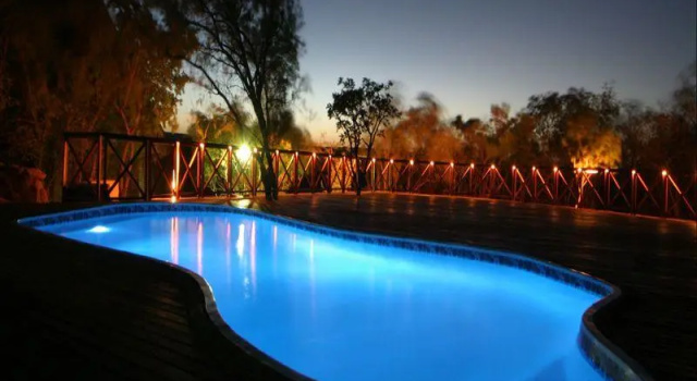 Вилла Dinkweng Safari Lodge