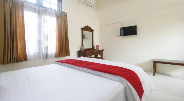 RedDoorz Syariah near Gelora Delta Sidoarjo
