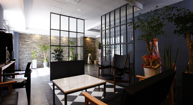 NO. 25 Hotel Myeongji, Book Hotel Hoteller i Sinho med parkering, Parkering