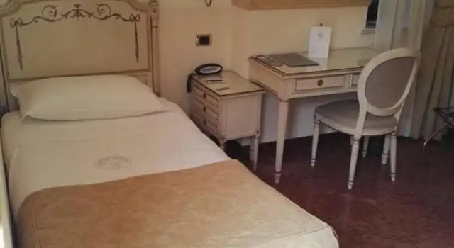 Одноместный номер Standard Hotel Villa San Pio