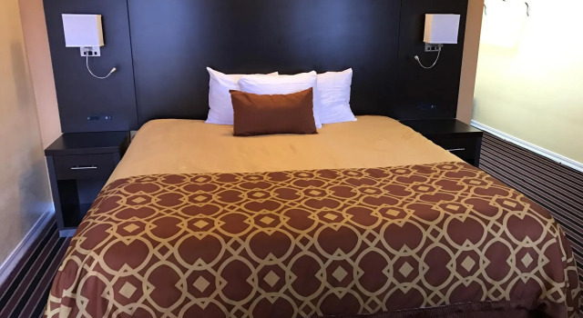 Номер Standard Signature Inn Medford Downtown