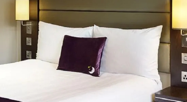 Derby CC (Cathedral Quarter), Book Hotel Derby Derbyshire, nær Derby Train Station