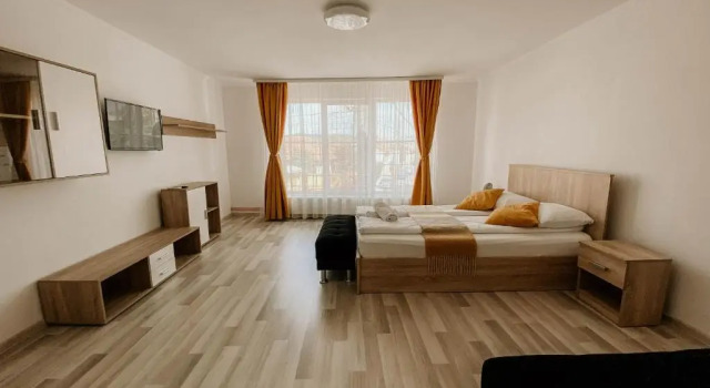 Paula Apartment & Rooms, Varaa Huoneisto Oradea 