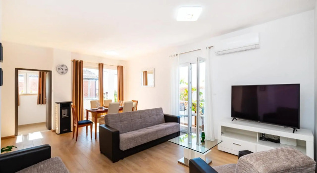 Apartmani Manda, Забронировать Отель Ясенице Задарская жупания