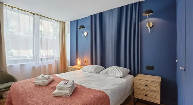 Sublime 3 Bedrooms Flat Center of Paris Montmartre, Забронировать Апарт-отель Апарт-отели Парижа, Апарт-отель