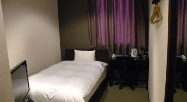 Мужская капсула ファーストイン高松 First Inn Takamatsu