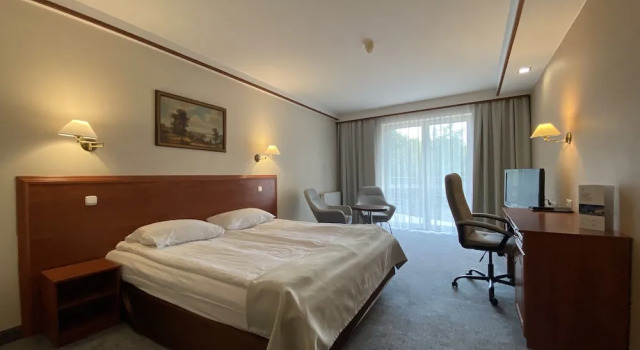 Hotel Ambasador Chojny, Prenota Hotel Hotel a Lodz con parcheggio, Parcheggio