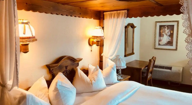 Номер Standard Enzian Inn