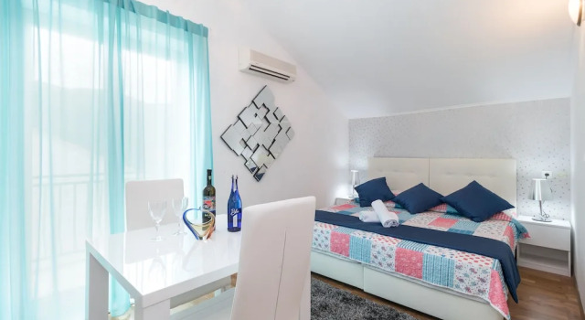 Студия с балконом и с видом на море Villa Voinic 2