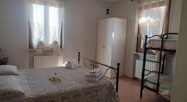 Agriturismo LUliveto, Забронировать Отель Отели озера Гарды с парковкой, Парковка