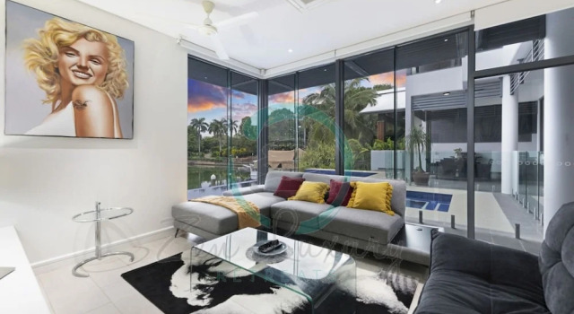 Zenlux Waterfront Mansion Infinity Pool Cinema