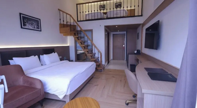 Семейный номер Standard с красивым видом из окна Ramada by Wyndham Mussoorie Mall Road