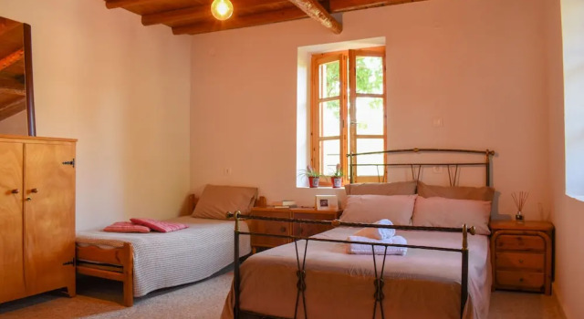 Stone residence/ Amazing seaview 1km to the beach, Забронировать Отель Отели периферийной единицы Мессения 3 звезды, 3*