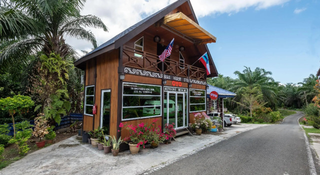Люкс Standard OYO 90166 Bubul Village Stay