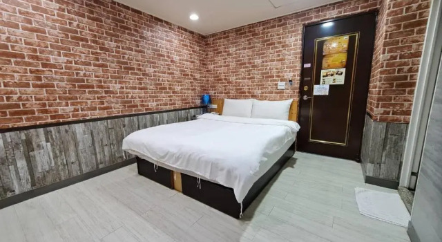 Двухместный номер Economy Bin City Hotel