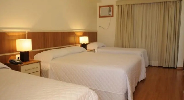 Трёхместный номер Standard Hotel Shelton