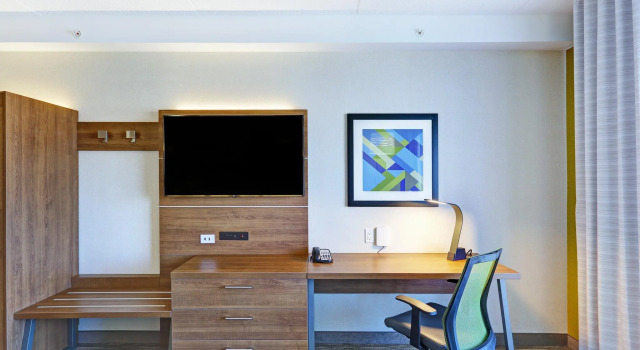 Номер Standard Holiday Inn Express & Suites - Woodstock, ON CANADA