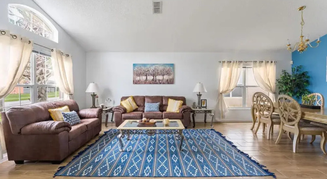 Entertaining Game Room 4BR Near Disney, Rezerwuj Hotel Kissimmee Kissimmee