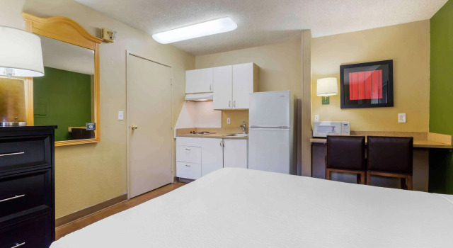 Четырёхместный люкс Extended Stay America Suites - Phoenix - Scottsdale - Old Town