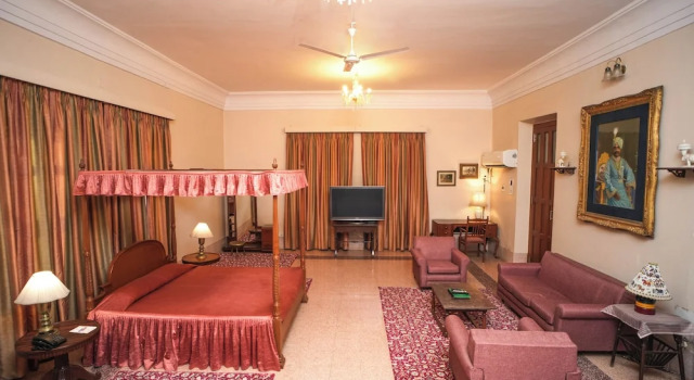 Люкс Nilambag Palace Hotel