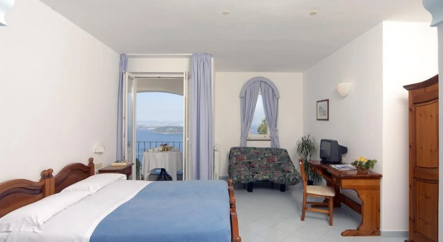 Hotel Ristorante Il Torchio, Buchen Sie Hotel Ischia Ischia