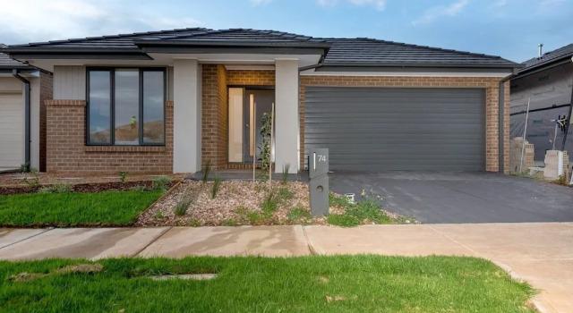 Коттедж Resortstyle 4BR House With Parking@werribee