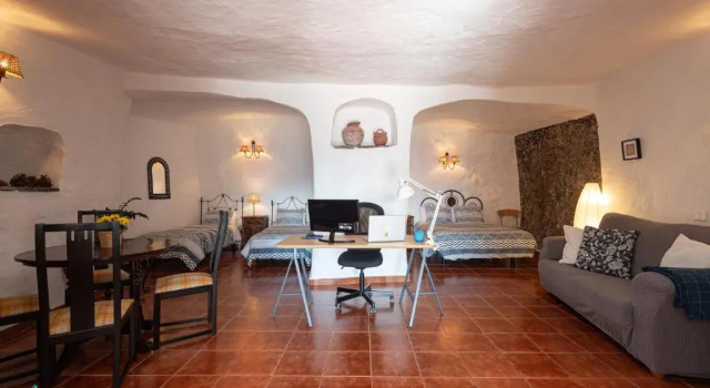 Апартаменты c 1 комнатой Living Artenara - CAVE HOUSE & TERRACE