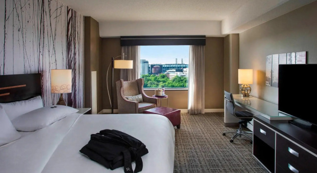Renaissance Atlanta Waverly Hotel & Convention Center, Buchen Sie Hotel Marietta Georgia