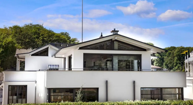 Villa Paula in Sellin - Penthouse mit Kamin und Dachterrasse, Book Villa Hotels in Usedom with a Pool, Swimming Pool