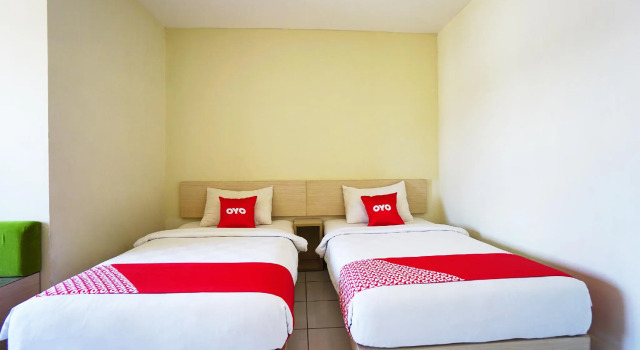 Двухместный люкс OYO 1993 Hotel D'kanaka Riverview