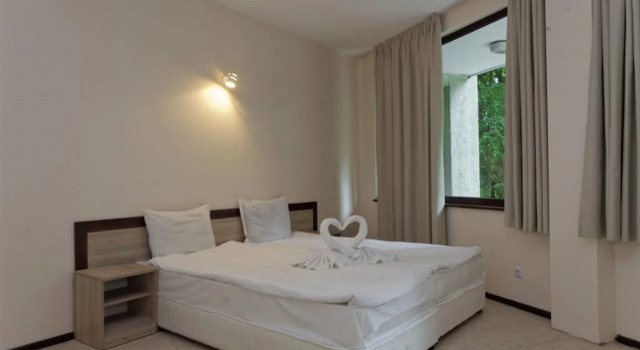 Preslav Hotel - All inclusive, Varaa Hotelli Hotellit Varna region uima-altaalla, Uima-allas