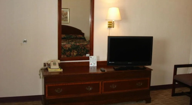 USA Inn, Boek Hotel Clinton Missouri