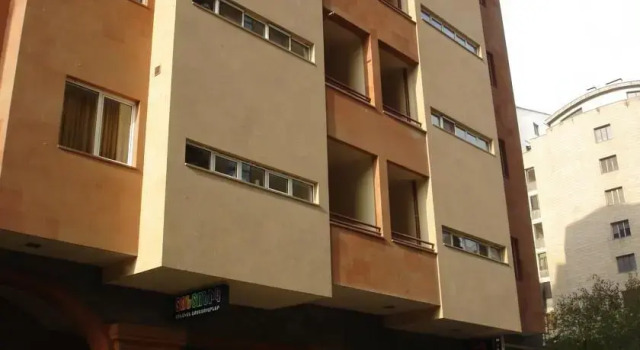 ARMT- Big family apartments on Aram street, Prenota Appartamento Erevan Armenia