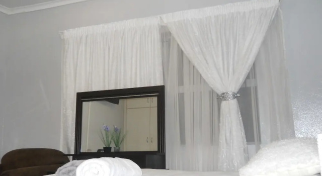 Noble Hearts Bed & Breakfast, Réserver Hôtel Hôtels à Maseru avec piscine, Piscine
