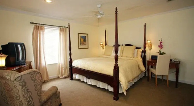 The Veranda Bed  Breakfast, Забронировать Отель Орландо Диснейуорлд Орландо, рядом с CityArts Factory
