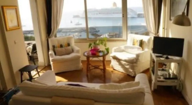 Апартаменты Apartment W Stunning View - MARINA - Free Parking & AC