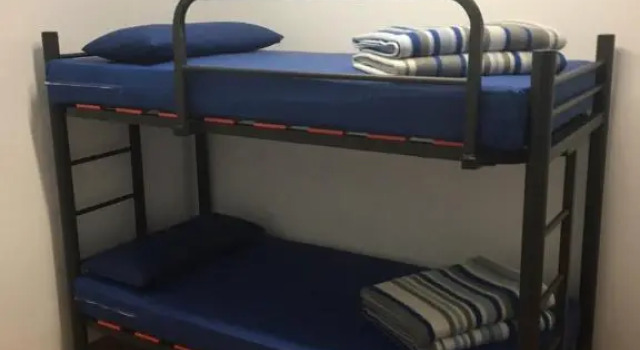 Шестиместный номер Standard Albergue Santiago Apostol
