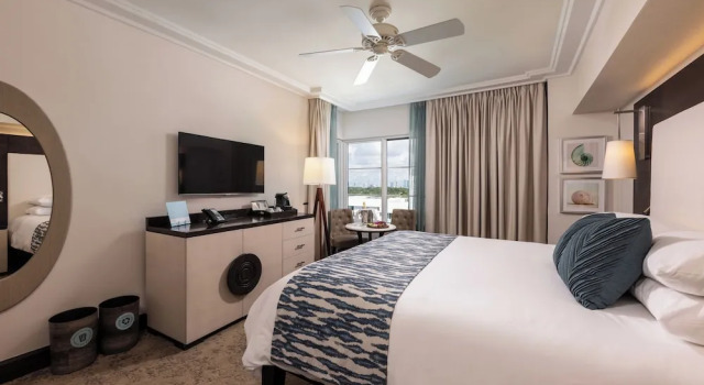 Двухместный номер Superior с видом на город The Palms Hotel & Spa
