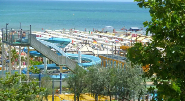Трёхместный номер Standard с видом на море Hotel Sole Mio