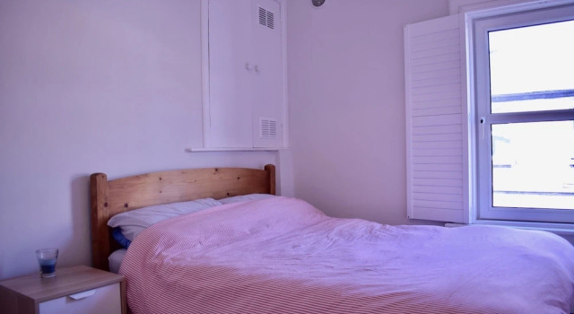 Lovely 2 Bedroom House in Dublin, Забронировать Дом для отпуска Коттеджи Дублина, рядом с Театр «Тиволи», Коттедж
