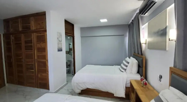 Двухместный номер Deluxe с балконом Отель Boca Grande Suites