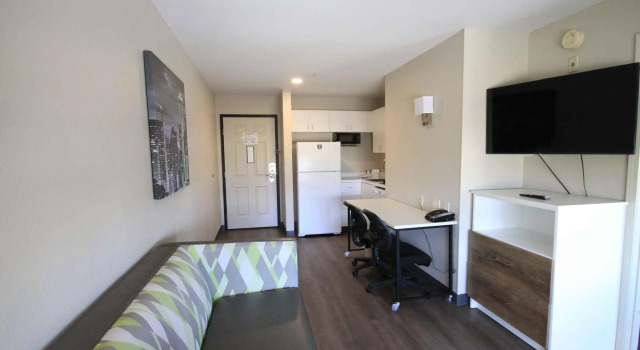 Четырёхместный люкс c 1 комнатой Extended Stay America Suites - Albuquerque - Rio Rancho Blvd