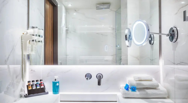 Трёхместный номер Executive с балконом и с видом на город Imperial Plus Urban Smart Hotel Thessaloniki