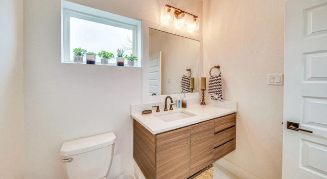 Апартаменты Upscale San Antonio Condo w/ Rooftop Patio