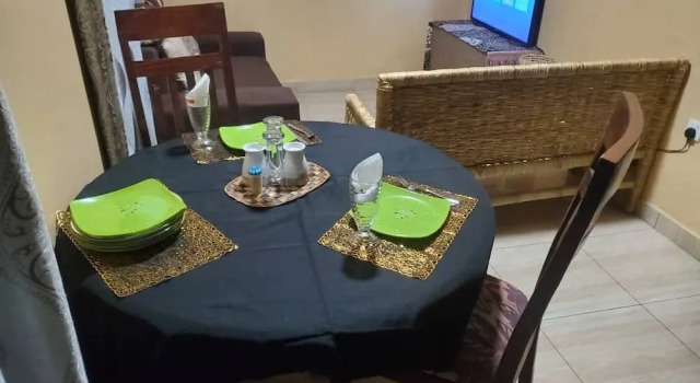 Апартаменты PagersHome Apartments, behind Convention Center
