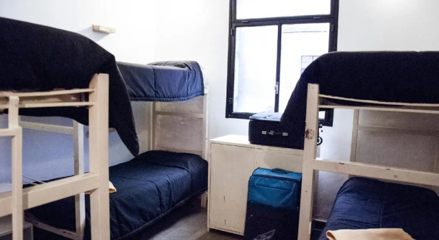 Кровать в общем номере Aldea Hostel & Café