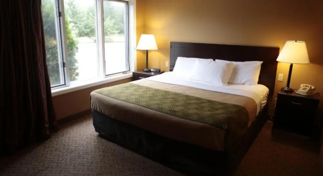 Люкс Quality Inn & Suites Munising
