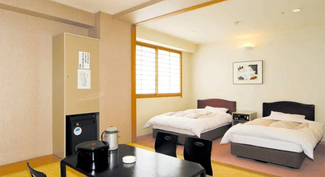 Arapia, Buchen Sie Hotel Takaoka 