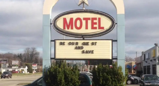 Stardust Motel