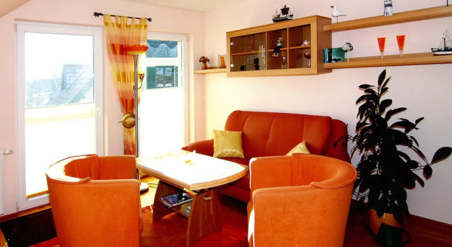 Apartment in Dierhagen with balcony